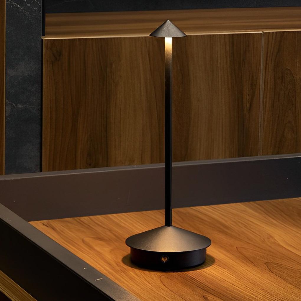 Thomasequestrian | Stylish Dimmable USB Table Lamp – Modern LED Desk Light