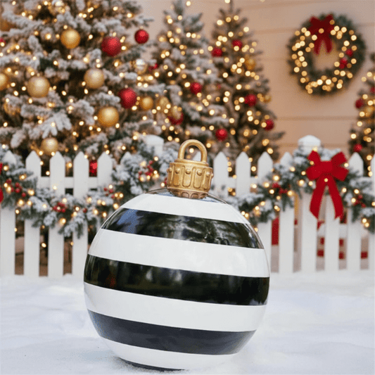 Thomas Equestrian | Large Weatherproof Christmas Baubles for Indoor & Outdoor Use