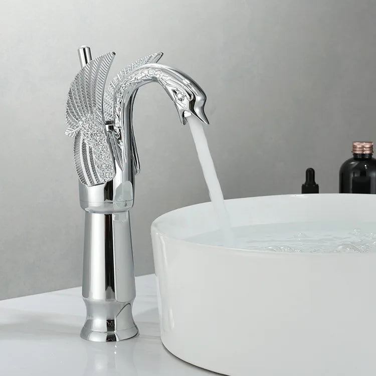 Thomasequestrian | Swan Single Handle Golden Basin Faucet – Elegant Brass Bathroom Sink Tap