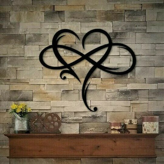Thomasequestrian | Endless Heart Steel Wall Decoration – Metal Wall Art for Living Room & Bedroom