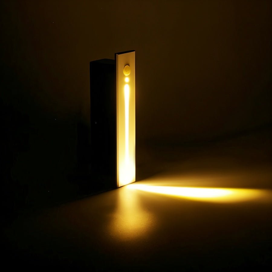 Thomasequestrian | Luca – Stylish Stair Lighting with Motion Sensor Technology – LED Step Light